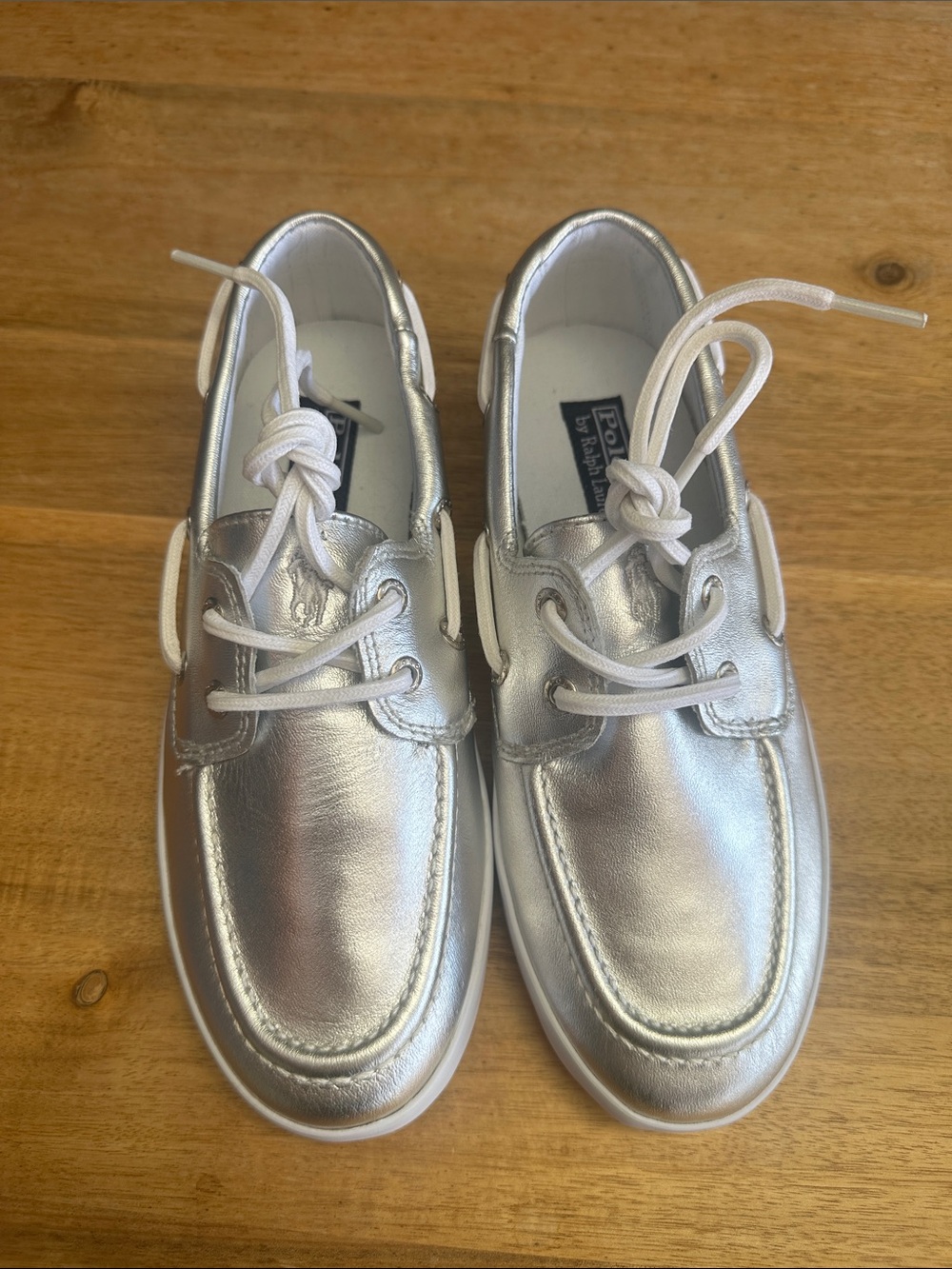 Polo Ralph Lauren Unisex Merton Silver Metallic Leather Boat Shoes Size 2.5